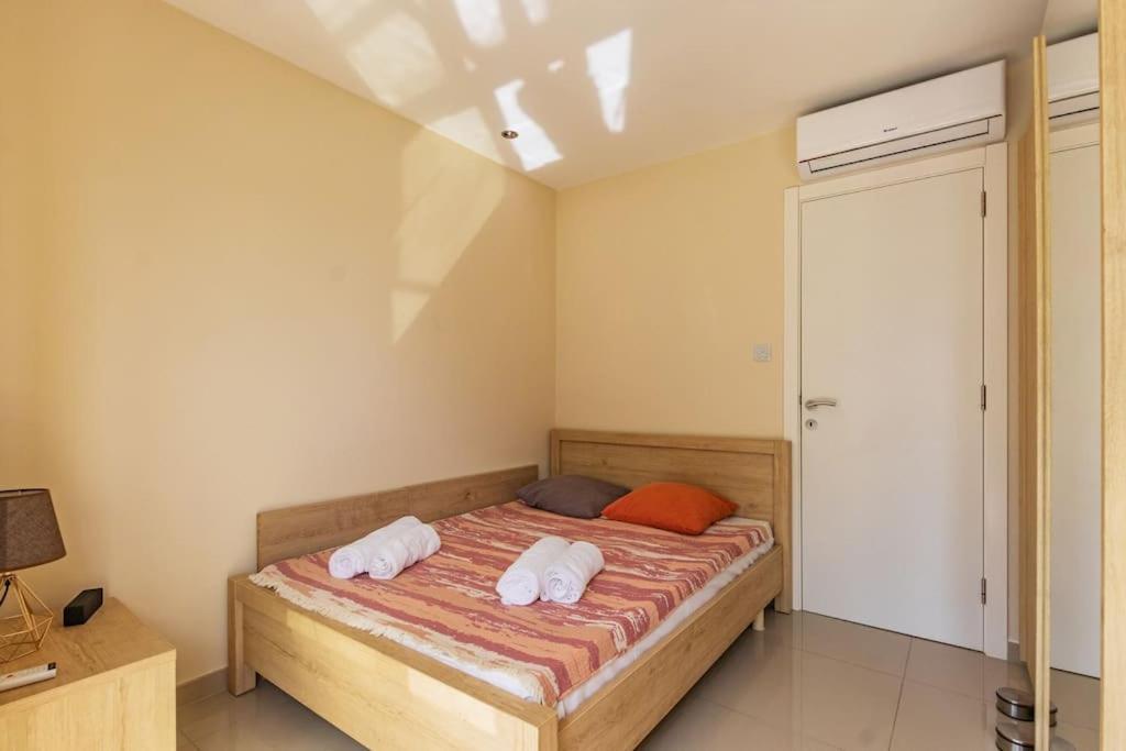 Modern 3 Bedroom Apartment Close To Paceville And Beach Is-Swieqi Exterior photo
